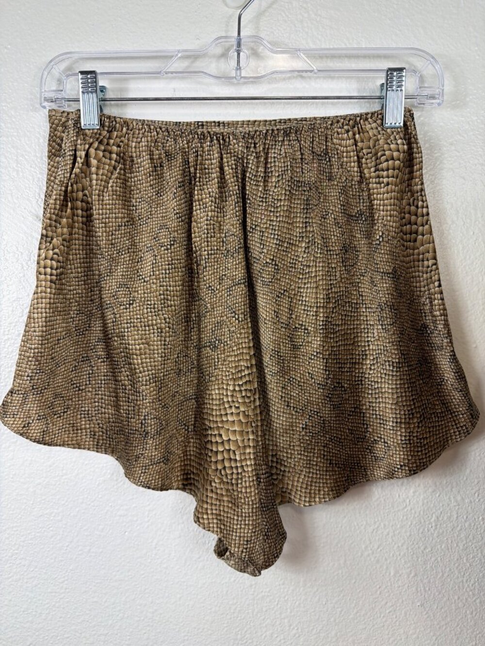 Vintage Victoria's Secret Silk Snake Print Set Y2K Cami Shorts XS/S (Tagged M) - Picture 7 of 16